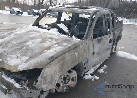 2004 Chevrolet Avalanche 1500 from USA, damaged, VIN 3GNEK12T84G344780